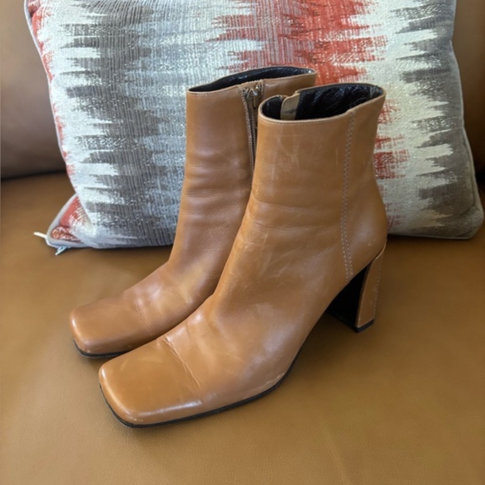 Via Spiga Camel Italian Leather Heeled Ankle Boots size 6.5